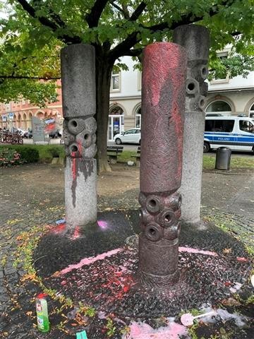 POL-PPKO: Sachbeschädigung an einem Denkmal in Koblenz