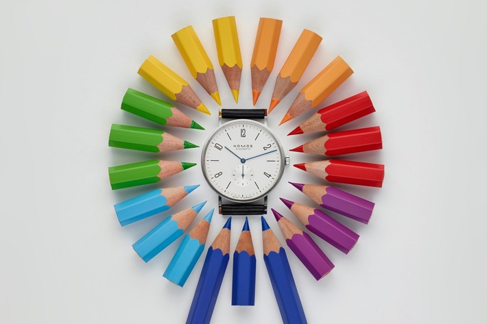 Colorati orologi estivi - una composizione