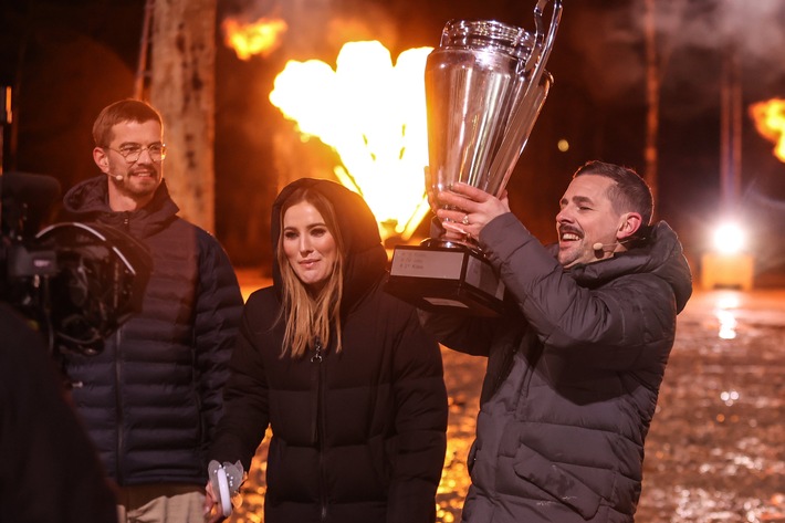 Bestwert! "Das Duell um die Welt" gewinnt mit 19,4 Prozent Marktanteil locker die Prime Time am Samstag, Klaas Heufer-Umlauf verteidigt den Weltmeister-Titel