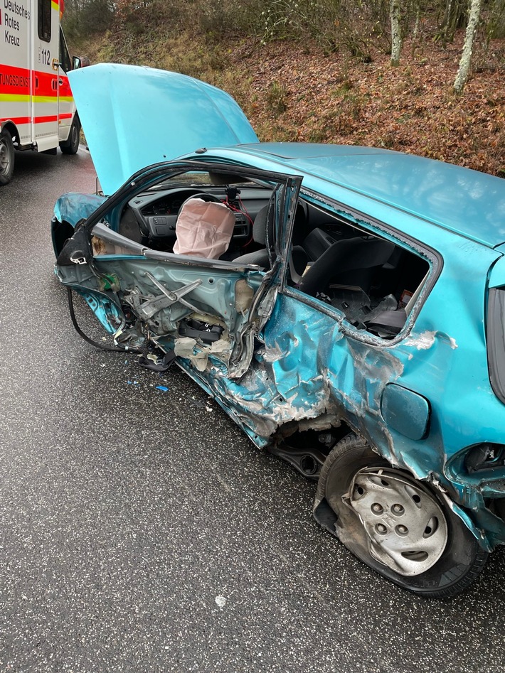 POL-PDTR: Frontalzusammenstoß auf der L 169