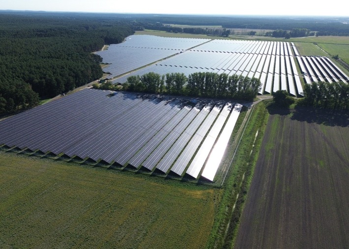 Solarpark Frankenförde in Betrieb genommen