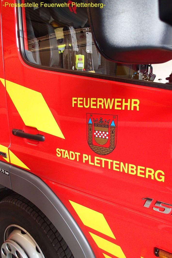 FW-PL: Brand im Maschinenkeller eines Industrieunternehmens im OT Plettenberg- Ohle. Feuerwache und Löschgruppe Ohle im Einsatz
