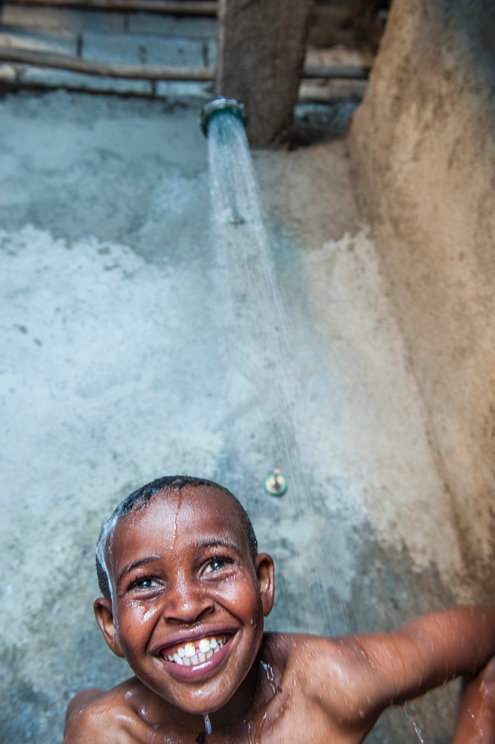 Nachhaltige Hygiene und Gesundheit: Menschen für Menschen Schweiz startet neues WASH Center-Projekt