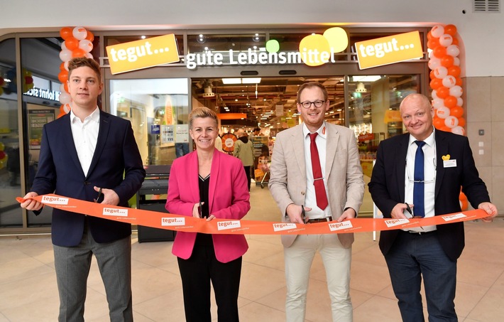 Presseinformation: „Gute Lebensmittel“ für Perlachs neue Mitte - tegut… öffnet zweiten Supermarkt in München