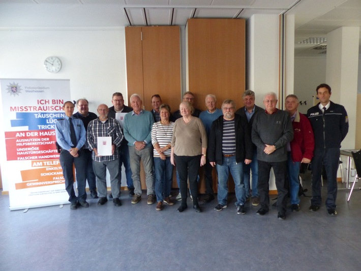 POL-WI: Pressemitteilung der Polizeidirektion Rheingau-Taunus: Sicher im Alter - Neue Sicherheitsberater für Seniorinnen und Senioren ausgebildet