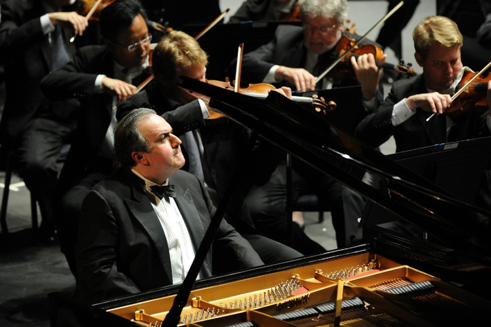 Stagione 2012/2013 dei Migros-Percento-culturale-Classics, tournée VI / In assoluto la migliore orchestra da camera al mondo!