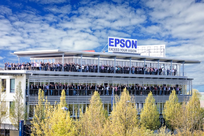 Wachstumspläne: Epson investiert 50 Millionen Euro in den Ausbau des B2B-Geschäfts in Europa / Neue Vertriebsbüros und zusätzliche Mitarbeiter in Deutschland (FOTO)