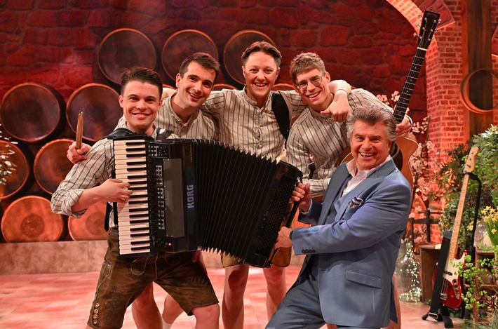 "Schlager-Spaß mit Andy Borg" startet in den Frühling / Stargäste sind Peter Kraus und sein Sohn Mike / Musik auch von Sonia Liebing, Schlagerpiloten und Brigitte Traeger