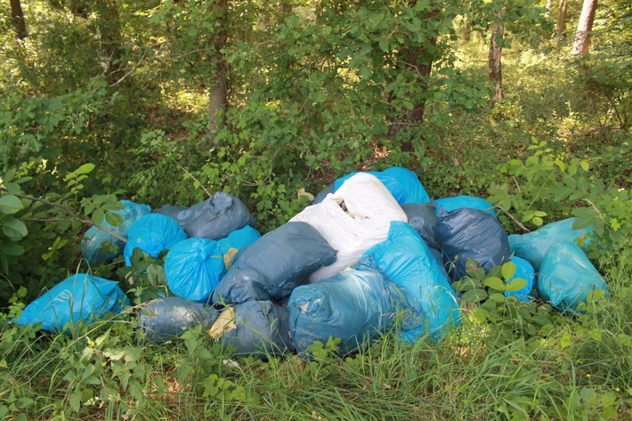 POL-NI: Diepenau: Zeugenaufruf nach illegaler Müllentsorgung