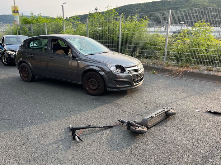 POL-HA: E-Scooter-Fahrer missachtet Vorfahrt und wird schwer verletzt