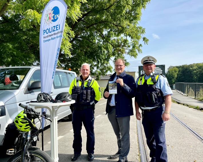 POL-EN: Herdecke/Wetter- Kontrollen im Rahmen der landesweiten Aktionswoche &quot;Roadpol Safety Days&quot;