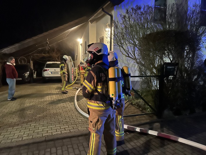 FW LK Leipzig: Kellerbrand im Groitzscher Ortsteil Großpriesligk