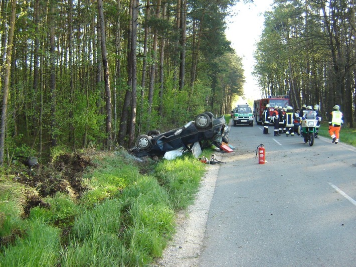 POL-MFR: (609) Tödlicher Verkehrsunfall im Landkreis Fürth - Bildveröffentlichung