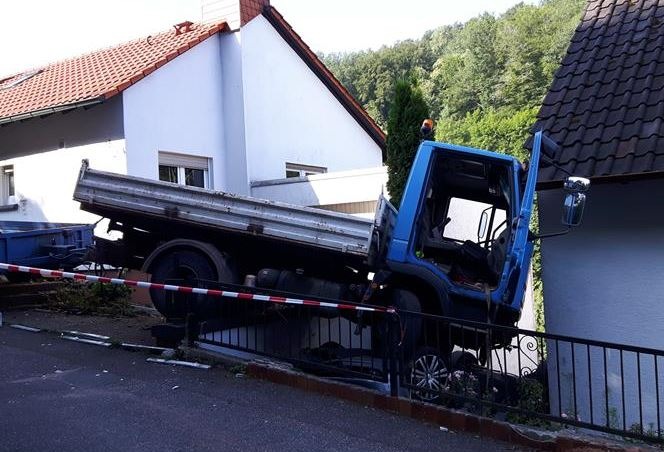 POL-PDPS: Verkehrsunfall mit Personenschaden