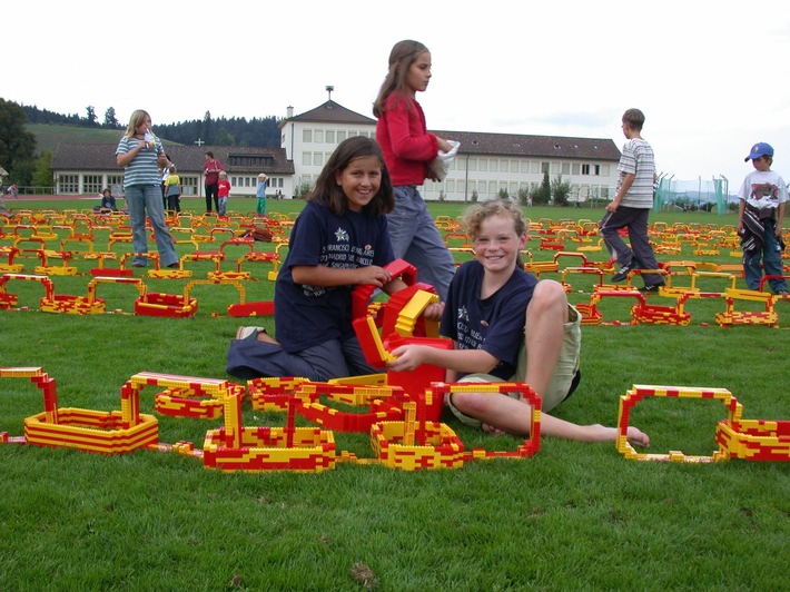 Embargo: LEGO - Record du monde battu lors de la fête du 700ème anniversaire de Willisau