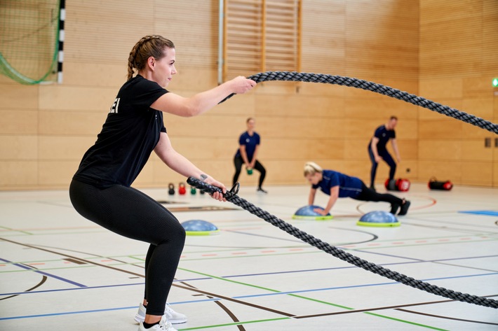 POL-WL: Schülerferienpraktikum bei der Polizei - Jetzt mit Sporttest zum Ausprobieren