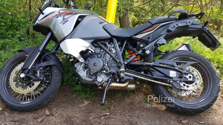 POL-PPWP: Vier Motorräder an Unfall beteiligt