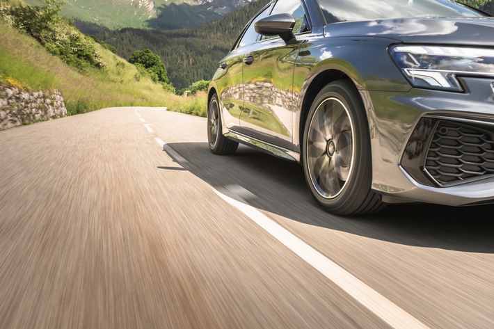 Diese drei Sommer-Roadtrips gehören auf jede Bucket List / Für Roadtrips mit wechselhaften Bedingungen: Nokian Tyres Powerproof 2