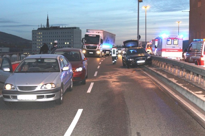 POL-PPKO: Verkehrsunfall mit drei schwerverletzen Personen, davon ein 5 Monate alter Säugling
