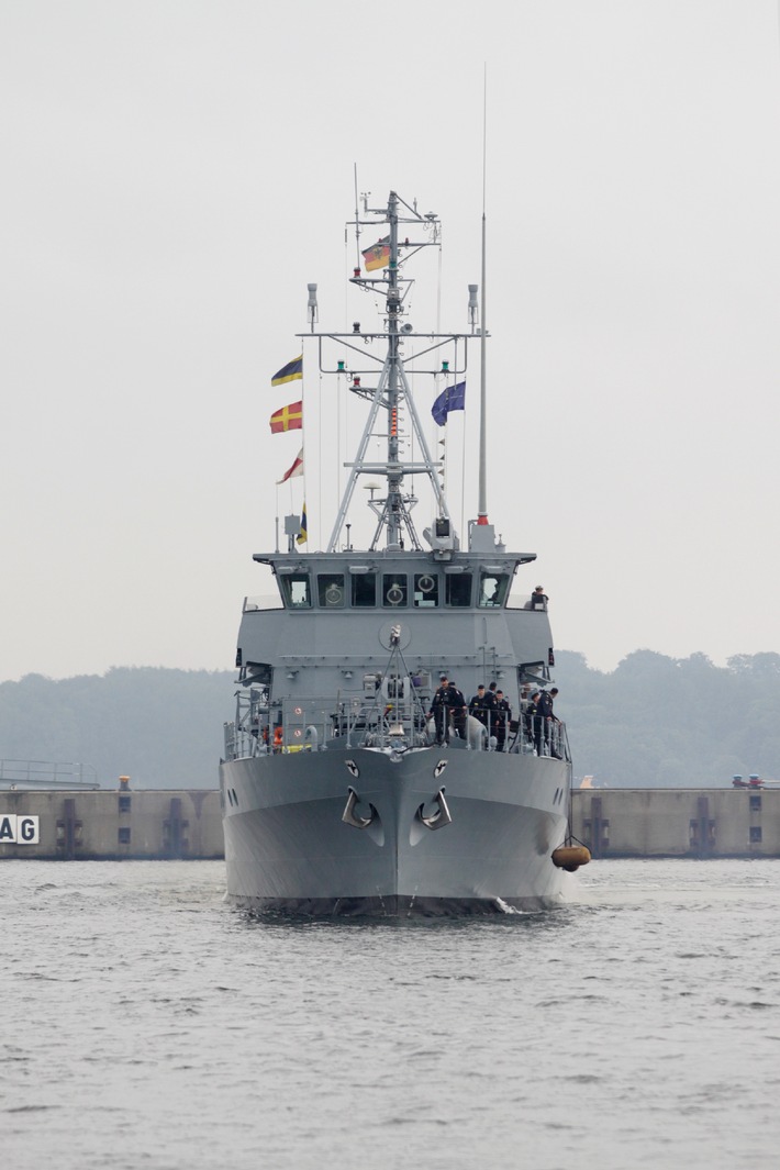 Minenjagdboot &quot;Weilheim&quot; mit Kurs Mittelmeer - Minenjagdboot &quot;Weilheim&quot; verlässt Heimathafen Kiel zum NATO-Einsatz