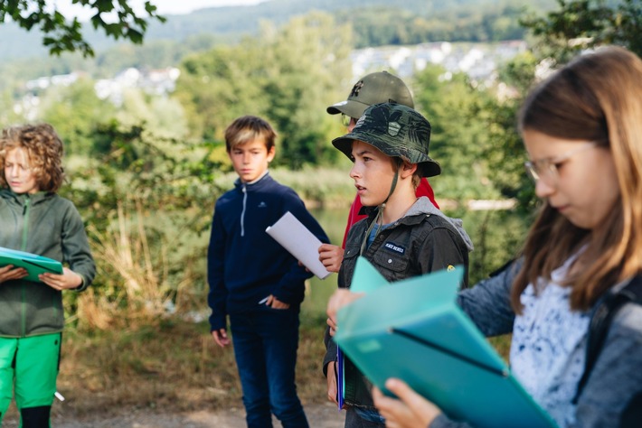 Gemeinsame Naturerlebnisse beim Naturama Familiensommer