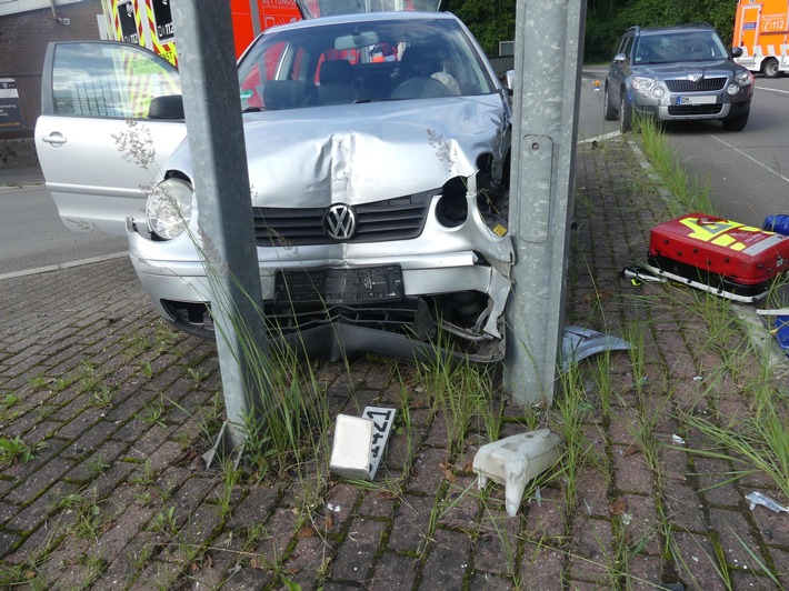 POL-GM: 160721-539: Fünf Verletzte bei Verkehrsunfall