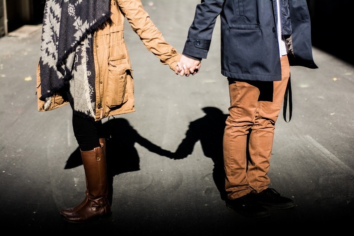 Ex zurück mit Strategie! Liebe ist kein Solo. Liebe ist ein Duett. / Weiterer Text über ots und www.presseportal.de/nr/154045 / Die Verwendung dieses Bildes ist für redaktionelle Zwecke unter Beachtung ggf. genannter Nutzungsbedingungen honorarfrei. Veröffentlichung bitte mit Bildrechte-Hinweis.