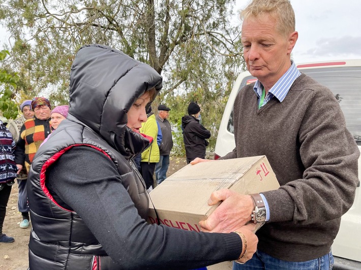 Nach Dammbruch in der Ukraine: Nothilfe läuft an / Bündnisorganisationen von &quot;Aktion Deutschland Hilft&quot; im Einsatz