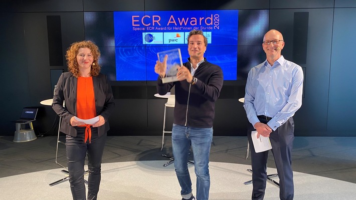 Presseinformation: Special ECR Award für Held*innen der Stunde verliehen