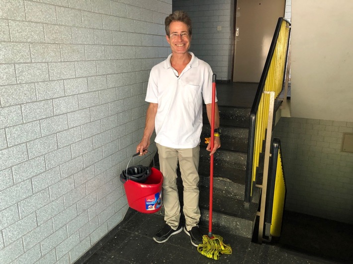 Starker Staffelauftakt von "Armes Deutschland" bei RTLZWEI