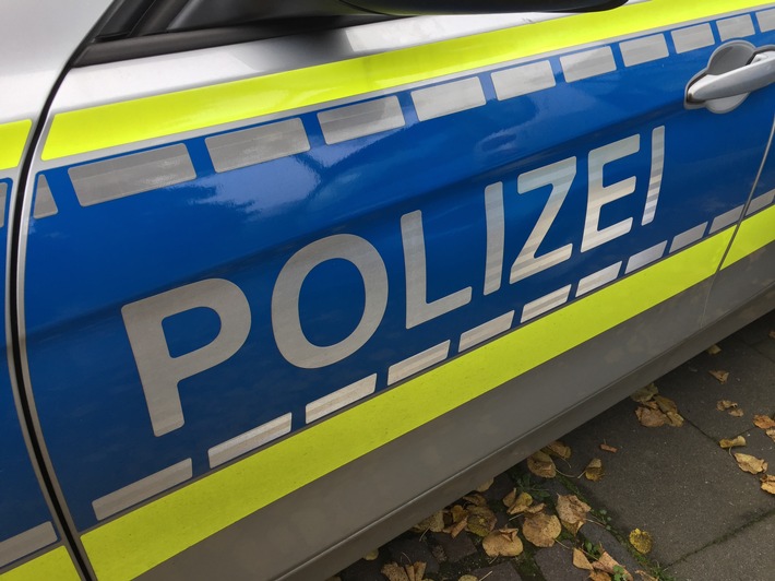 POL-REK: Rucksack entrissen- Bergheim