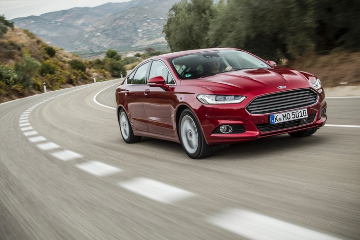 Ford glänzt auf dem Großkundenmarkt 2015 - Ford Mondeo-Flottenverkäufe legen gegenüber Vorjahr um 88 Prozent zu