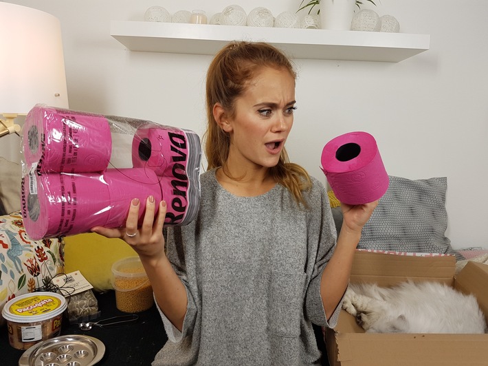 "Mystery Unboxing" mit YouTube-Star Snukieful jetzt neu bei RTL II YOU
