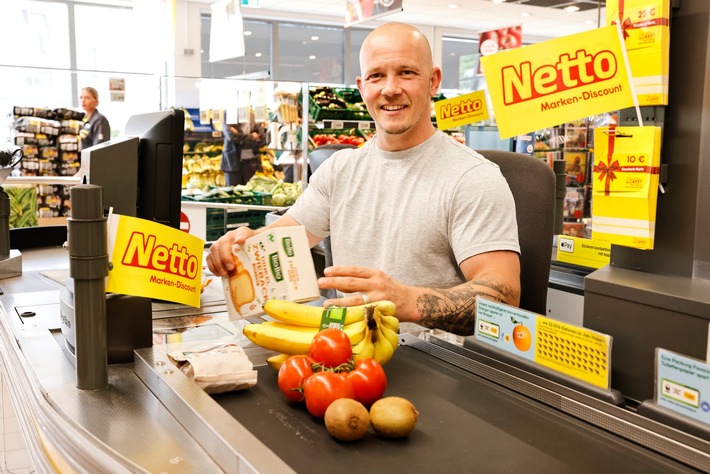 Turn-Olympiasieger Fabian Hambüchen unterstützt Netto-Spendenaktion