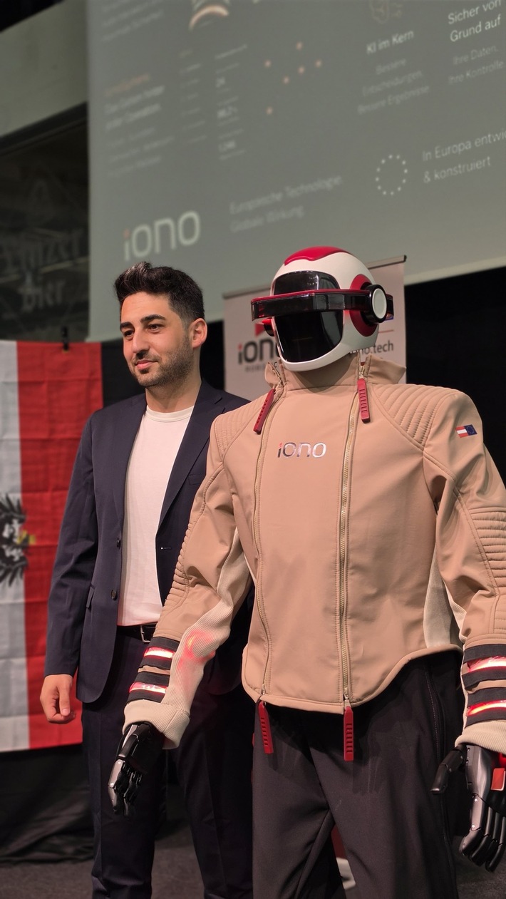 Erster österreichischer Humanoid-Roboter „WORKMATE“ öffentlich vorgestellt