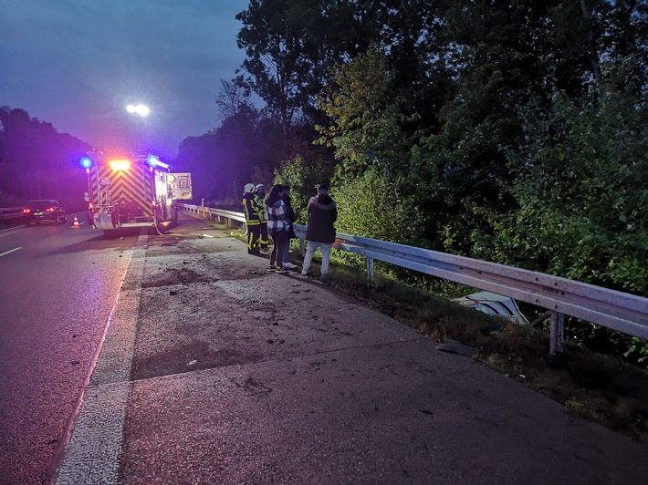 FW-EN: Verkehrsunfall auf der Autobahn A43