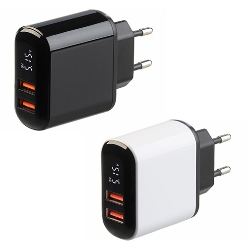 Mobilgeräte besonders schnell und sicher aufladen: revolt 2-Port-USB-Netzteil mit 2x USB-A, Quick Charge und Display, 18 Watt, weiß/schwarz