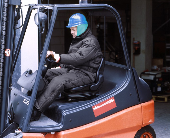 Bauarbeit im Winter - Sicher Arbeiten bei Kälte, Eis und Schnee