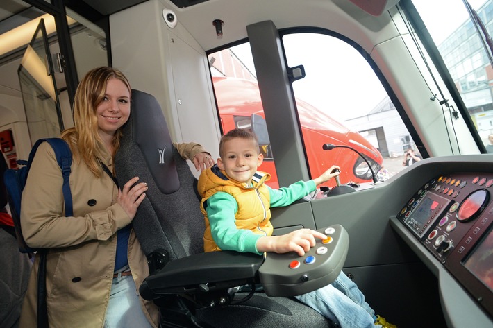 "Zukunft zum Anfassen" auf dem Eisenbahnfest der InnoTrans