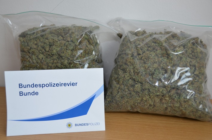 BPOL-BadBentheim: Drogenkurier liefert sich Verfolgungsfahrt mit der Bundespolizei / Marihuana im Wert von rund 32.000,- Euro beschlagnahmt