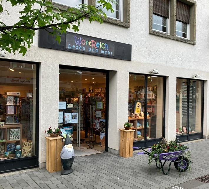 Neuer Partner im Sauerland: Buchhandlung „WortReich“ kommt ins Thalia Partnermodell