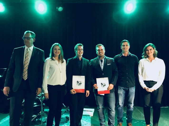 FERCHAU Regensburg ehrt herausragende Absolventen mit Förderpreis
