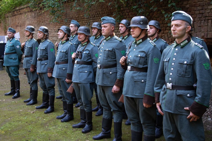 Doku über den Einsatzgruppen-Prozess von Nürnberg / &quot;Ganz normale Männer. Der &#039;vergessene Holocaust&#039;&quot;