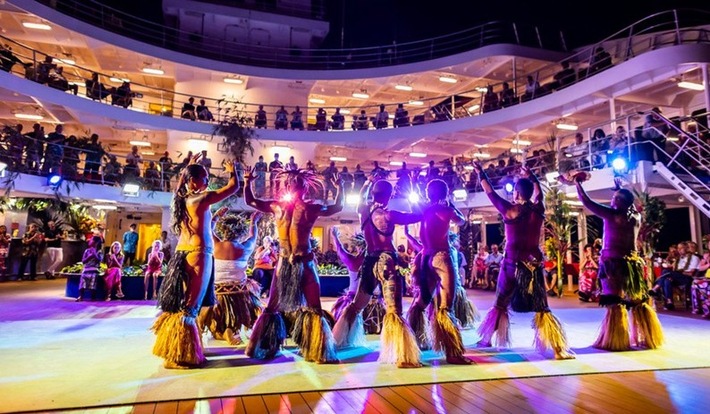 „MATAVAA O TE HENUA ENANA“ –  Weihnachtsreise zum Kunstfestival der Marquesas