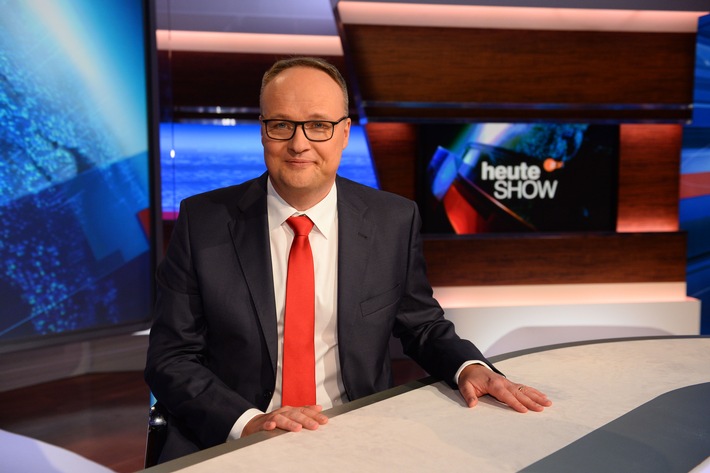 Gregor Gysi zu Gast in ZDF-Nachrichtensatire "heute-show" (FOTO)