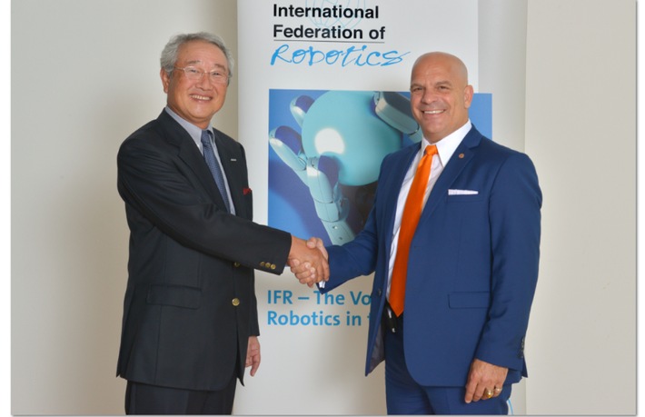 Weltroboterverband IFR wählt Junji Tsuda zum neuen Präsidenten