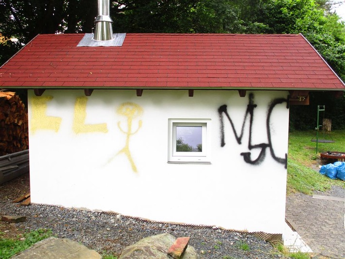 POL-PDMT: Sachbeschädigung durch Graffiti - Zeugen gesucht