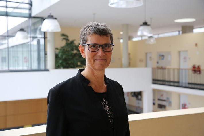 Neue Klara Marie Faßbinder-Professorin an der Universität Koblenz - Pressemitteilung