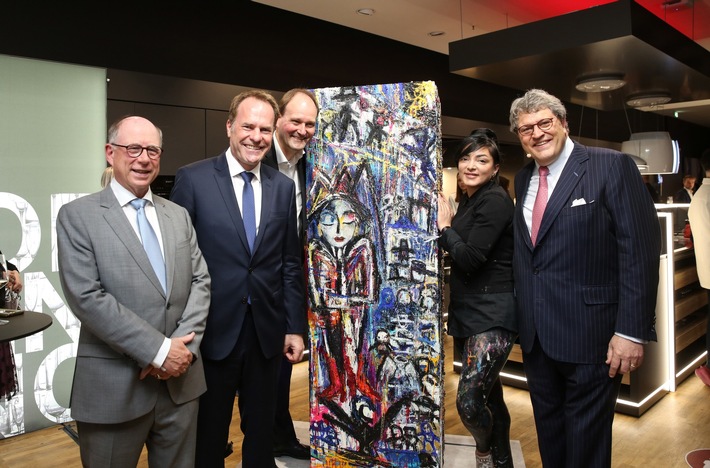 Kunst und Kö - Miele Experience Center Düsseldorf feiert Eröffnung