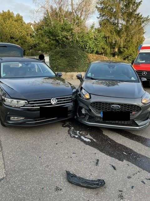POL-PDNW: Grünstadt - Verkehrsunfall durch Vorfahrtsmissachtung